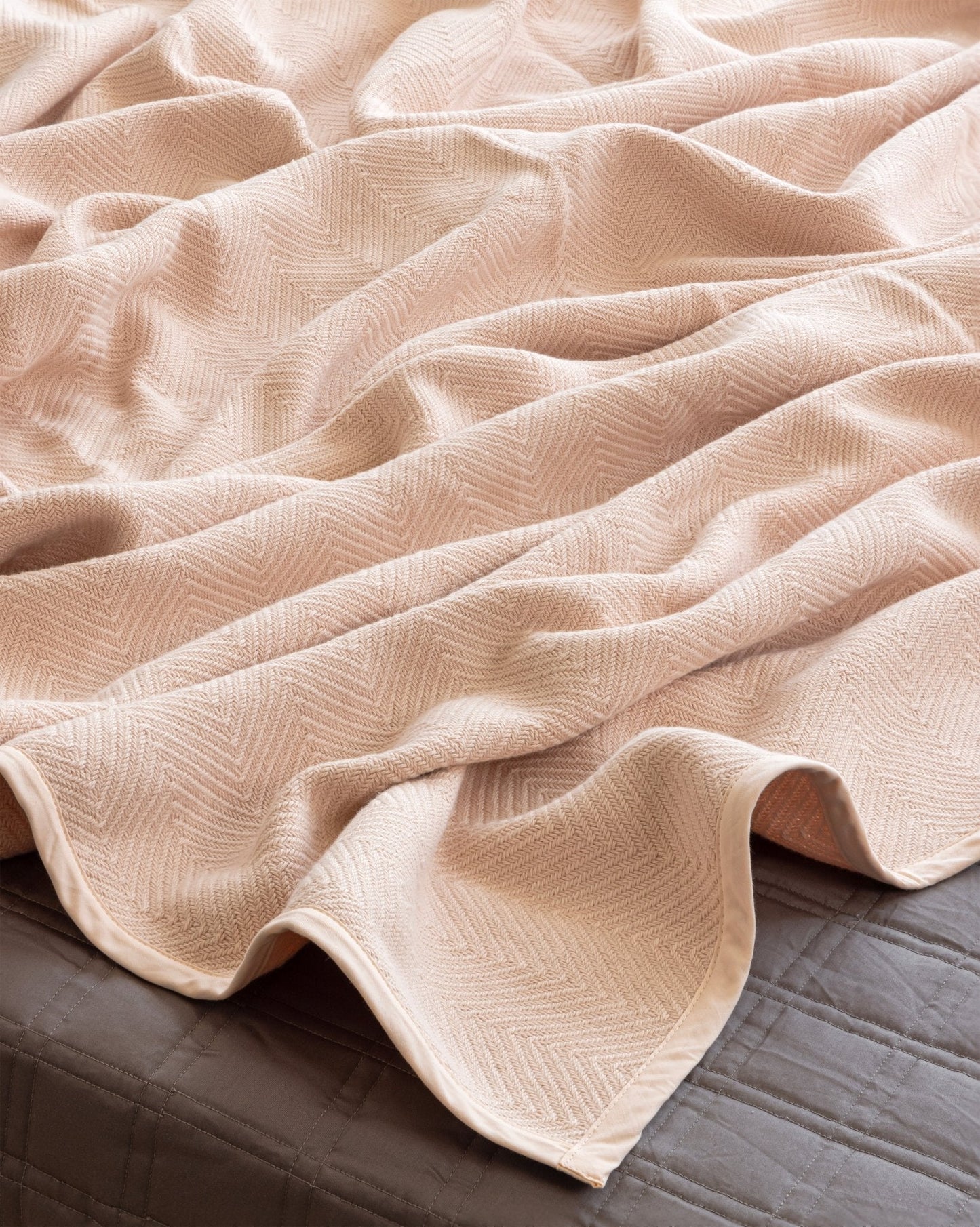 Herringbone Throw - Texaura
