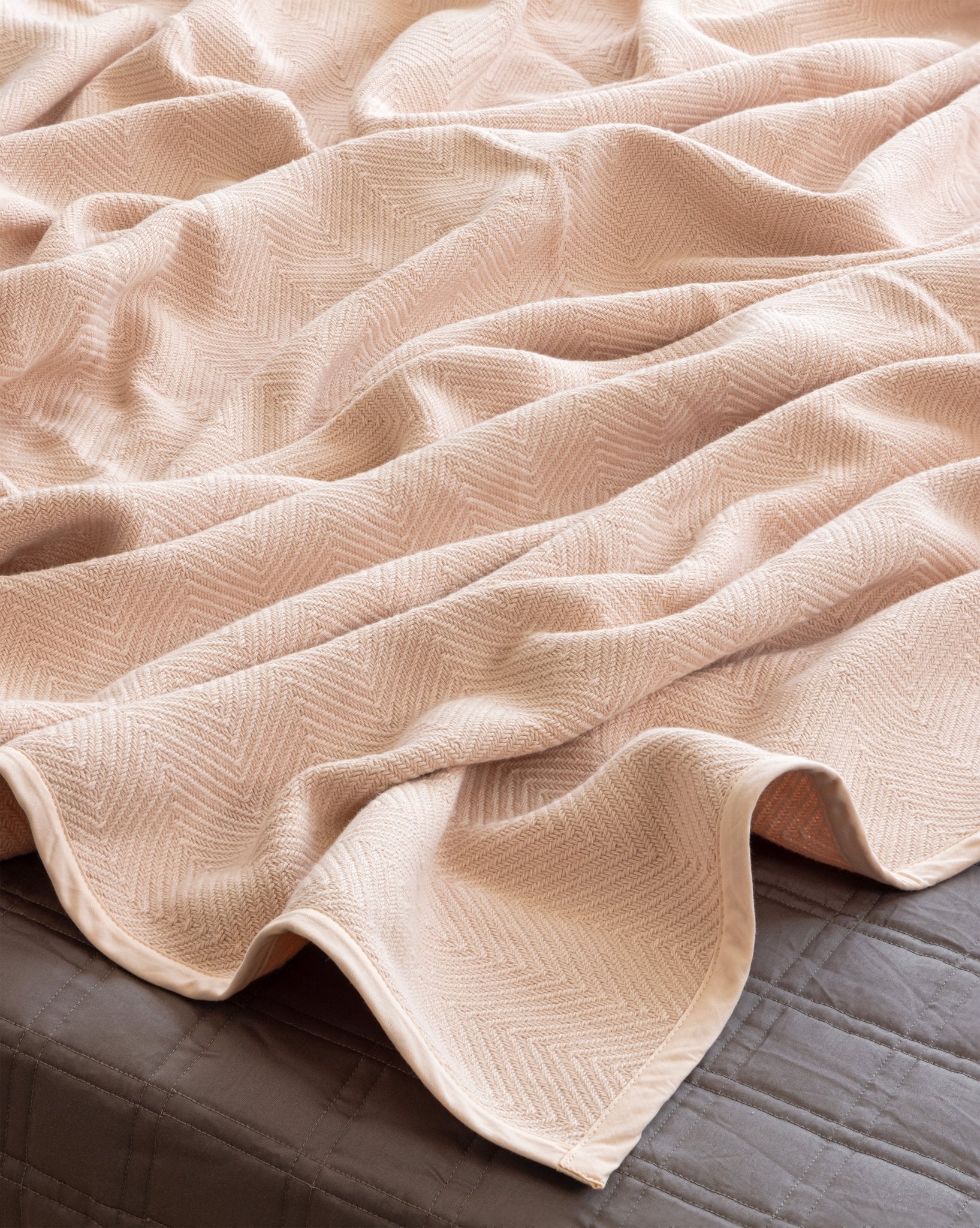 Herringbone Throw - Texaura